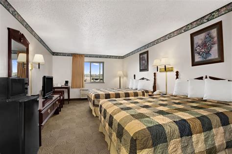 Days Inn by Wyndham Sheridan | Sheridan, WY Hotels