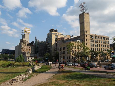 Mill City Museum from Mill Ruins Park, Minneapolis, Minnes… | Flickr