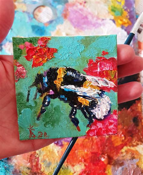 Honey bee oil painting canvas magnet Bumblebee painting magnet | Etsy