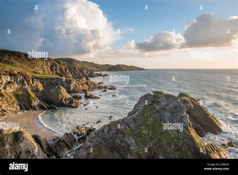 Devon rugged coastline hi-res stock photography and images - Alamy