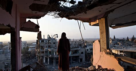 Conflict, Courage and Healing in Gaza - The New York Times