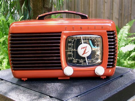 1940 Zenith 6-D-510 AM Bakelite Radio