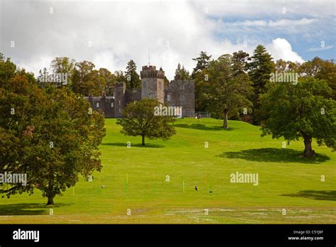 Balloch Castle and Balloch Country Park, Balloch, West Dunbartonshire Stock Photo - Alamy