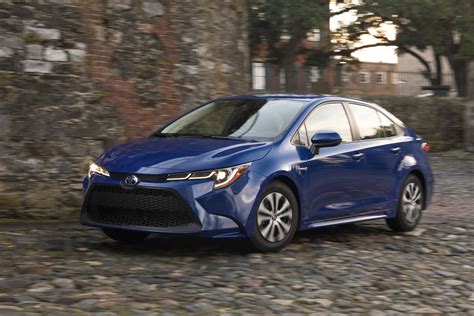 2021 Toyota Corolla Hybrid Now on Sale In Canada - Motor Illustrated