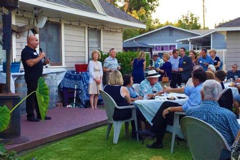 Organization Spotlight: Friends of Friendly Center Summer Wine Tasting - Friendly Center