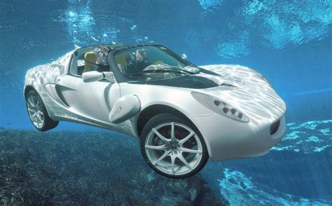 Underwater Concept Car sQuba