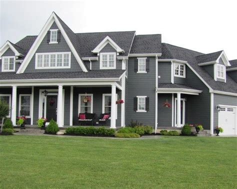 Dark Gray House With White Trim | House / Dark gray siding and white trim. | Gray house exterior ...