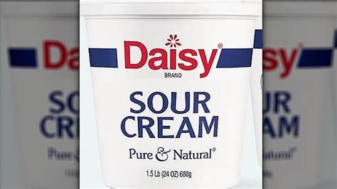 The Ultimate Ranking Of Sour Cream Brands