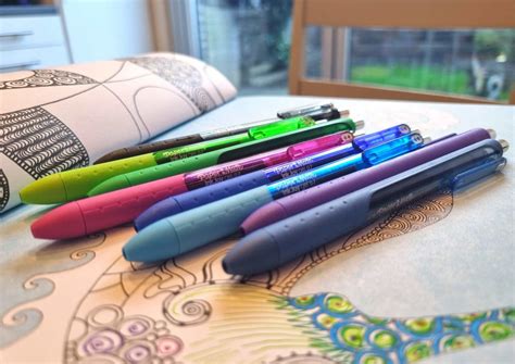 Best Pens for Black Paper: Top Picks for Dark Surfaces - Artsydee - Drawing, Painting, Craft ...