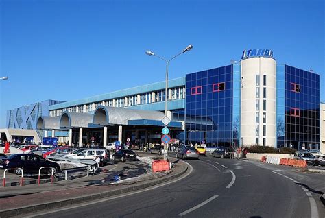 Otopeni international airport - PRIMUS TRANS Bucharest chauffeur services