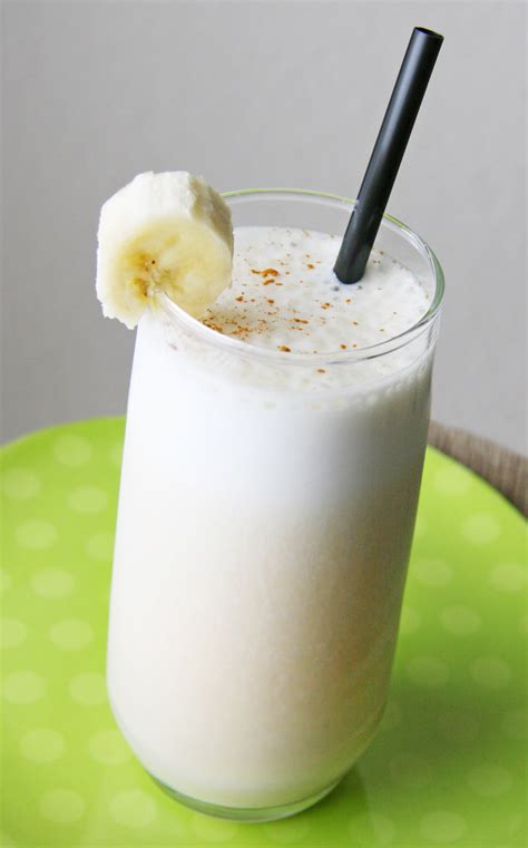 Think Healthy Thoughts and Be Happy : BANANA MILK