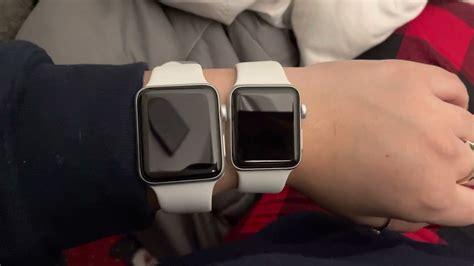 Series 3 Apple Watch review 38mm vs 42mm - YouTube