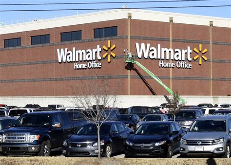 Laid off 511 in Arkansas in January, Wal-Mart tells city