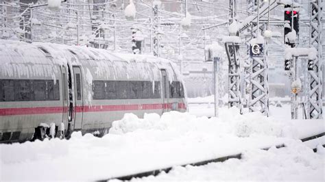 Bayern Munich's game with Union Berlin called off due to snow chaos in southern Germany