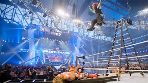 10 Fascinating WWE WrestleMania 23 Facts – Page 3