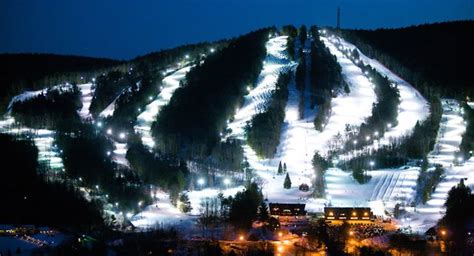 New Hampshire Ski Area Celebrates 50 Years Under The Same Family ...