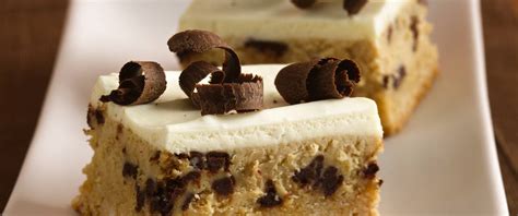 Tiramisu Cheesecake Bars recipe from Betty Crocker