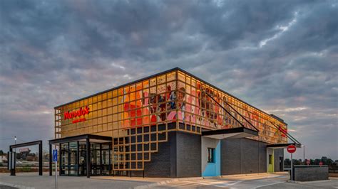 Nando's Kyalami Corner | Restaurant & Bar Design Awards