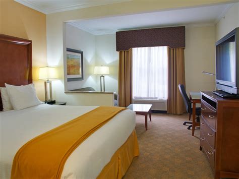 Affordable Lufkin, TX Hotels | Holiday Inn Express & Suites Lufkin South