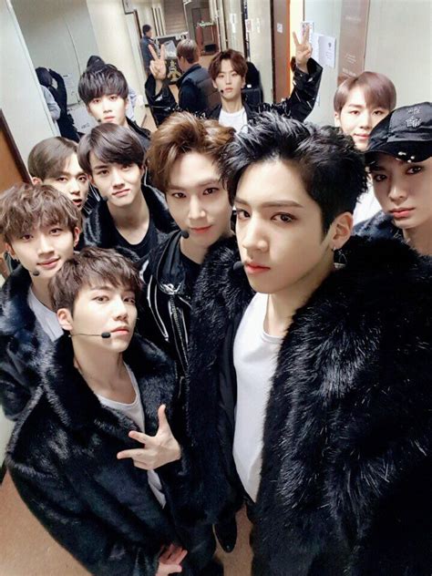 PENTAGON·펜타곤 (@CUBE_PTG) | Twitter | Pentagon, Korean celebrities, Cube entertainment