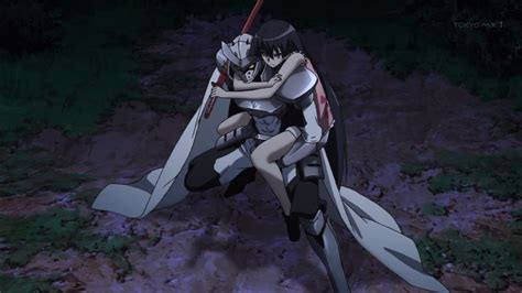 Image - Tatsumi carries Akame.jpg | Akame Ga Kill! Wiki | FANDOM ...