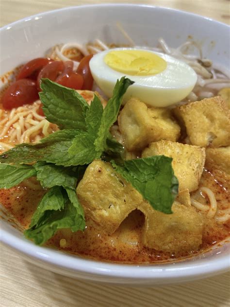 Malaysian Curry Laksa Recipe (Kari Laksa) - Delishably