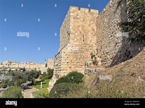 Western wall of the Old City of Jerusalem. A 16th century fortress wall ...