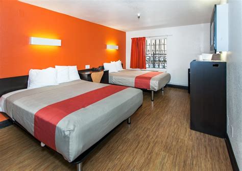 Motel 6 Hollywood in Los Angeles | Best Rates & Deals on Orbitz