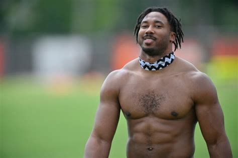 Browns’ Myles Garrett embracing role as team leader, spokesman in wake ...