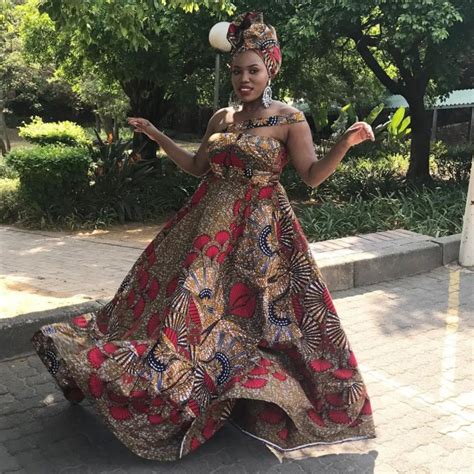 Amazing pictures of Uzalo's Mamlambo African attire #TBT | News365.co.za