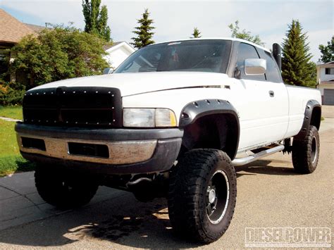 1995 Dodge Ram Pickup 2500 - Information and photos - MOMENTcar