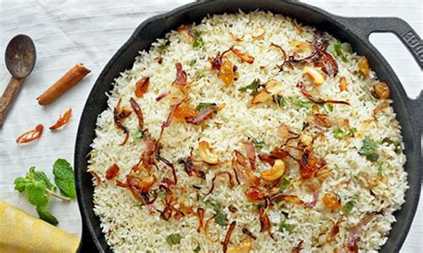 Thalassery Chicken Biriyani - Mallu Hunt