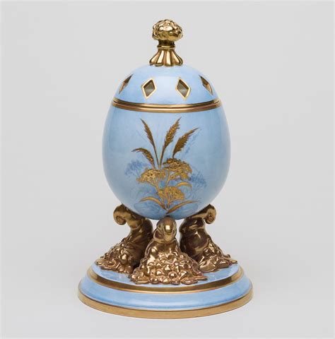 Vase | Museum of Royal Worcester