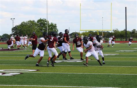 Lockhart Lions prepare for a bout against Bastrop – Post Register