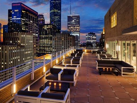 10 Fun Hotels for Your Houston Bachelorette Party