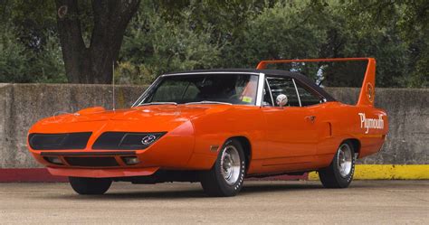 Looking Back At The 1970 Plymouth Road Runner Superbird | HotCars