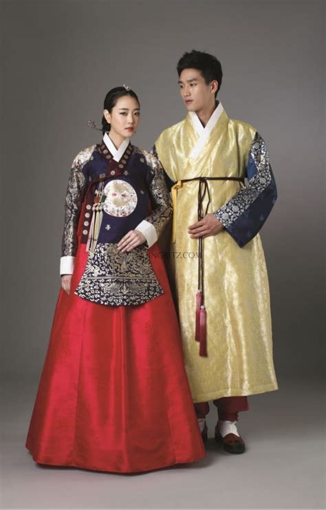 Korean | Korean traditional dress, Traditional korean clothing, Traditional outfits