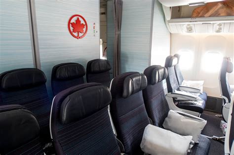 Review: Air Canada 777-300ER Economy Class from Paris to Montreal