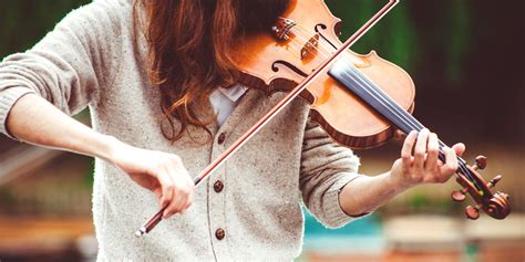 Learn to Play the Violin for Free With These 8 Tutorials