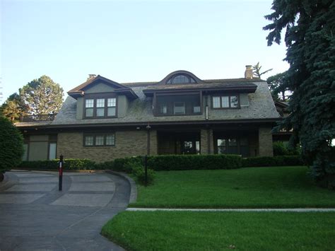 Front view of Warren Buffett's home in Omaha | Flickr - Photo Sharing!