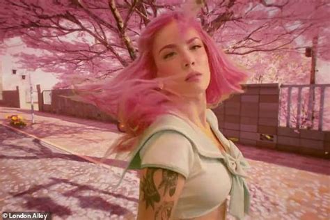 Halsey drops dreamy music video for her track Be Kind sporting cotton candy pink hair | Daily ...