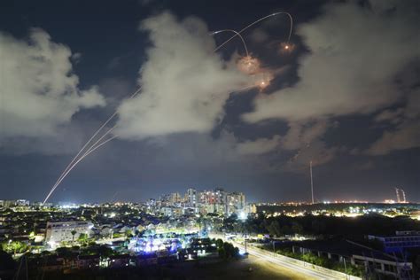 Is Israel’s Iron Dome missile defense system ironclad? – Metro US