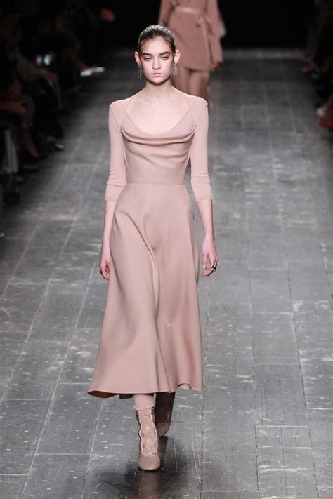 Valentino Brings the Ballet to the Runway - Racked