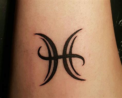 Tribal Pisces Tattoo Zodiac Tattoos Pisces, Pisces Tattoo Designs, Tribal Tattoo Designs, Tribal ...