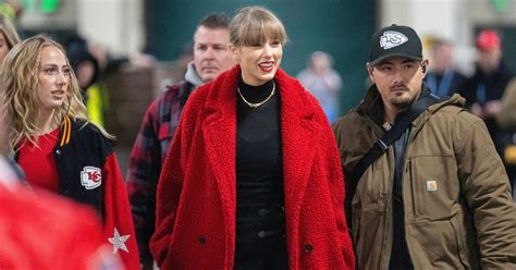 Patrick Mahomes says Taylor Swift is a part of the Chiefs