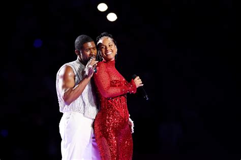 Alicia Keys' Husband Reacts To Usher Hugging His Wife From Behind - The ...