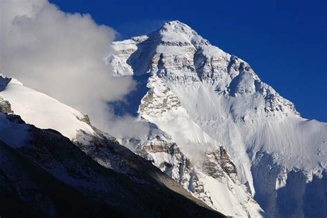 Mt. Everest Peak,Shigatse - Easy Tour China