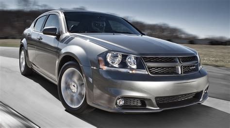 2012 Dodge Avenger SE V6 price starts at $21,495 - egmCarTech