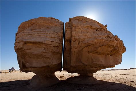 Al Naslaa Rock, Arábia Saudita: Formação, Geologia