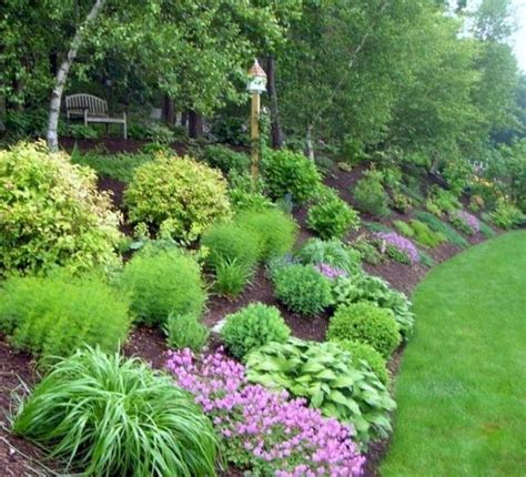 71 Low Maintenance Backyard Garden Landscaping Ideas | Backyard hill ...